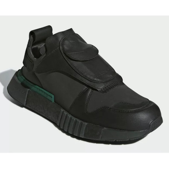 NWOB Adidas Men’s Size 9.5 Futurepacer Boost Shoes - Picture 2 of 8